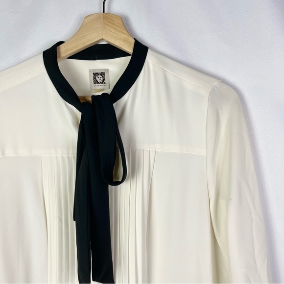 Anne Klein Cream Pleated Black Tie Neck Long Sleeve Button Down 4 - Picture 4 of 6